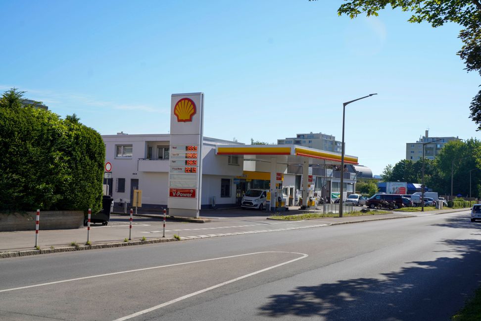 Auch in Maichingen blieb der Ansturm auf die günstigeren Spritpreise aus. Bild: Dettenmeyer
