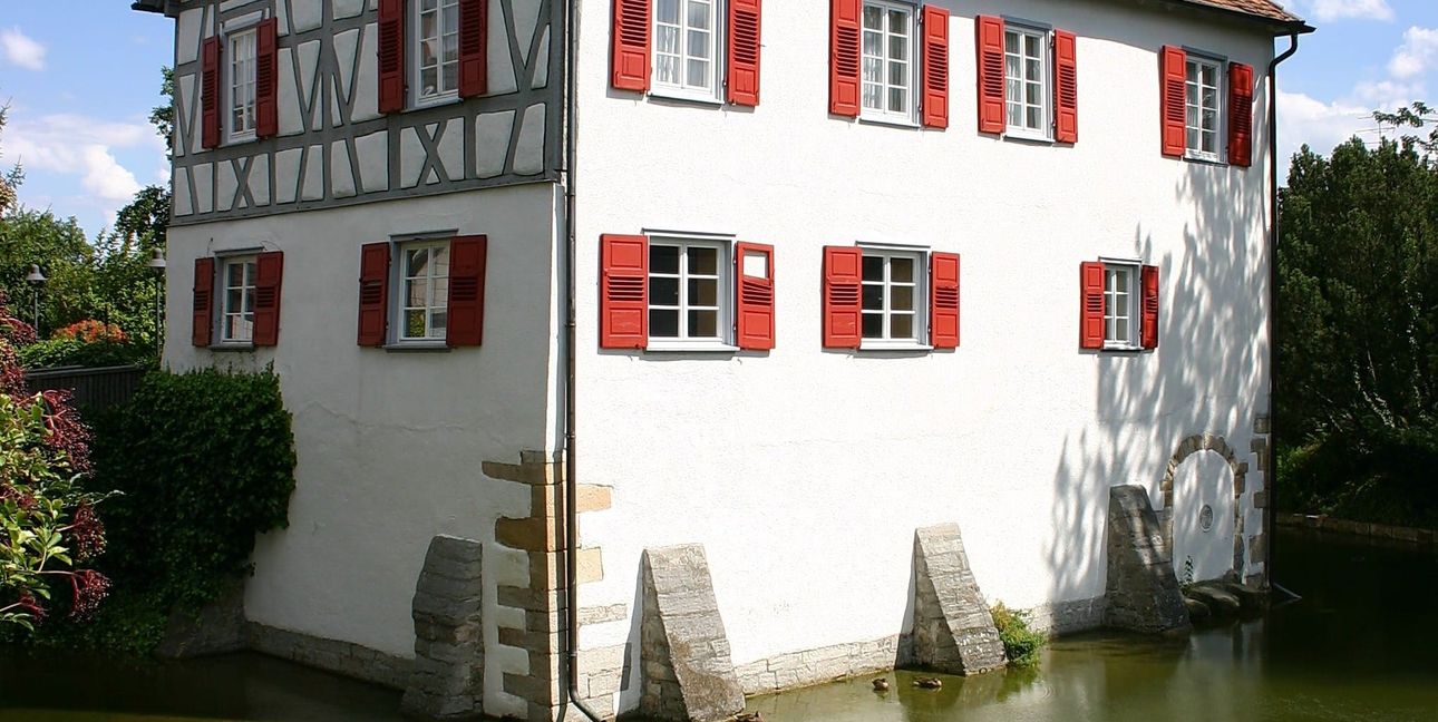 Das Wasserschloss als Kulturtempel: Burg Kalteneck in Holzgerlingen.