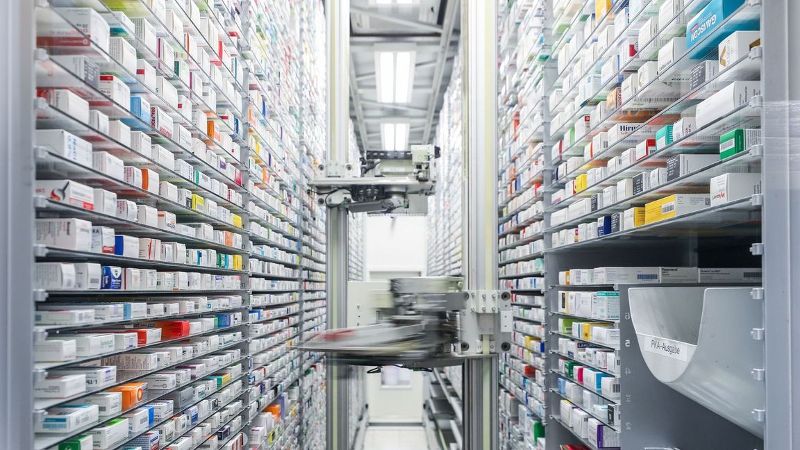 Viele Präparate in einer Apotheke, welches ist das richtige?