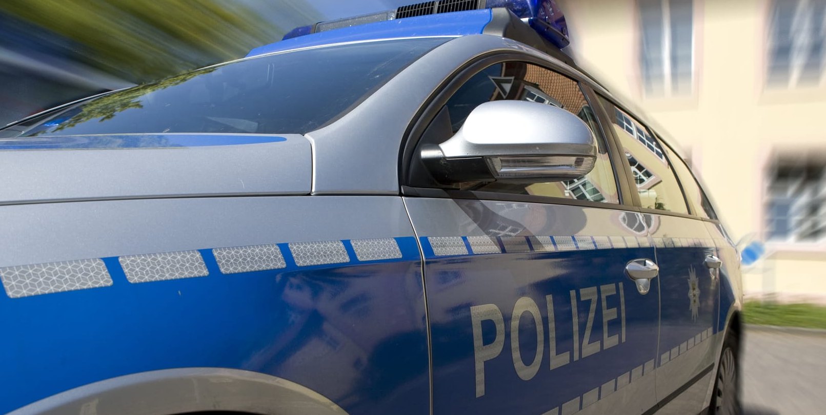 Der 40-jährige Radfahrer zog sich leichte Verletzungen zu.