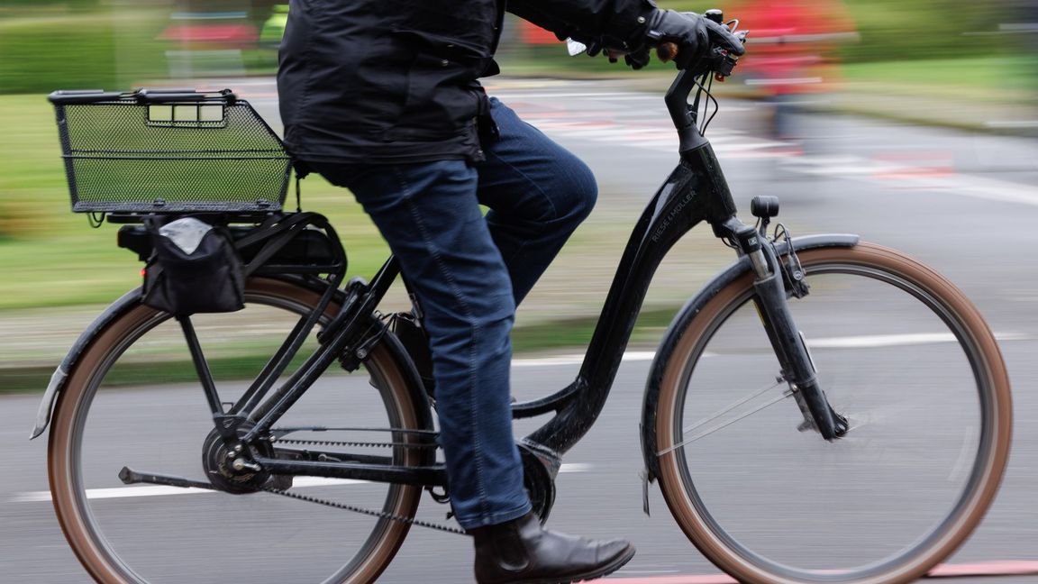 Der Anteil der jüngeren Menschen, die mit den Rädern verunglücken, steigt.