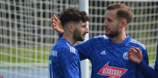 Die Torschützen unter sich: Gianluca Gamuzza (links) und Max Brendle.Bild: Zvizdiç