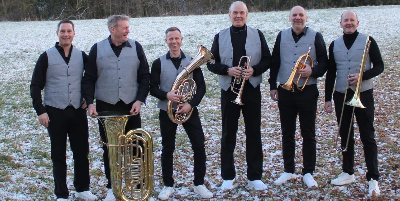 Keller-Brass spielen im Böblinger Blauen Haus.