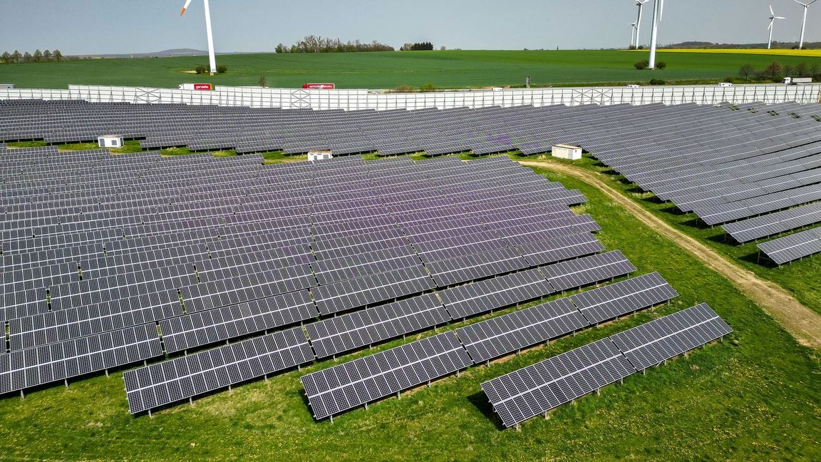 Strom aus erneuerbaren Energien wird immer wichtiger. (Archivbild)