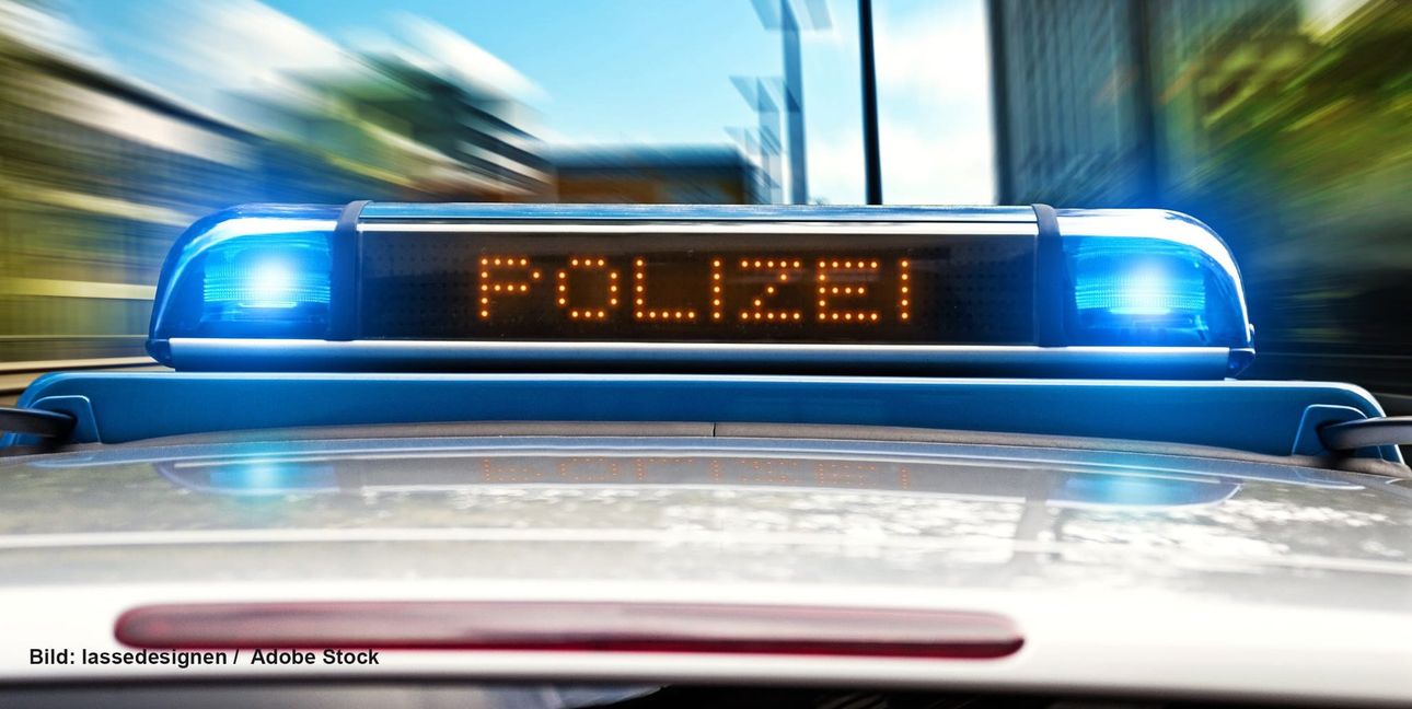 Am Samstagabend hat es bei der Calwer Straße/Gottlieb-Daimler-Straße gekracht.