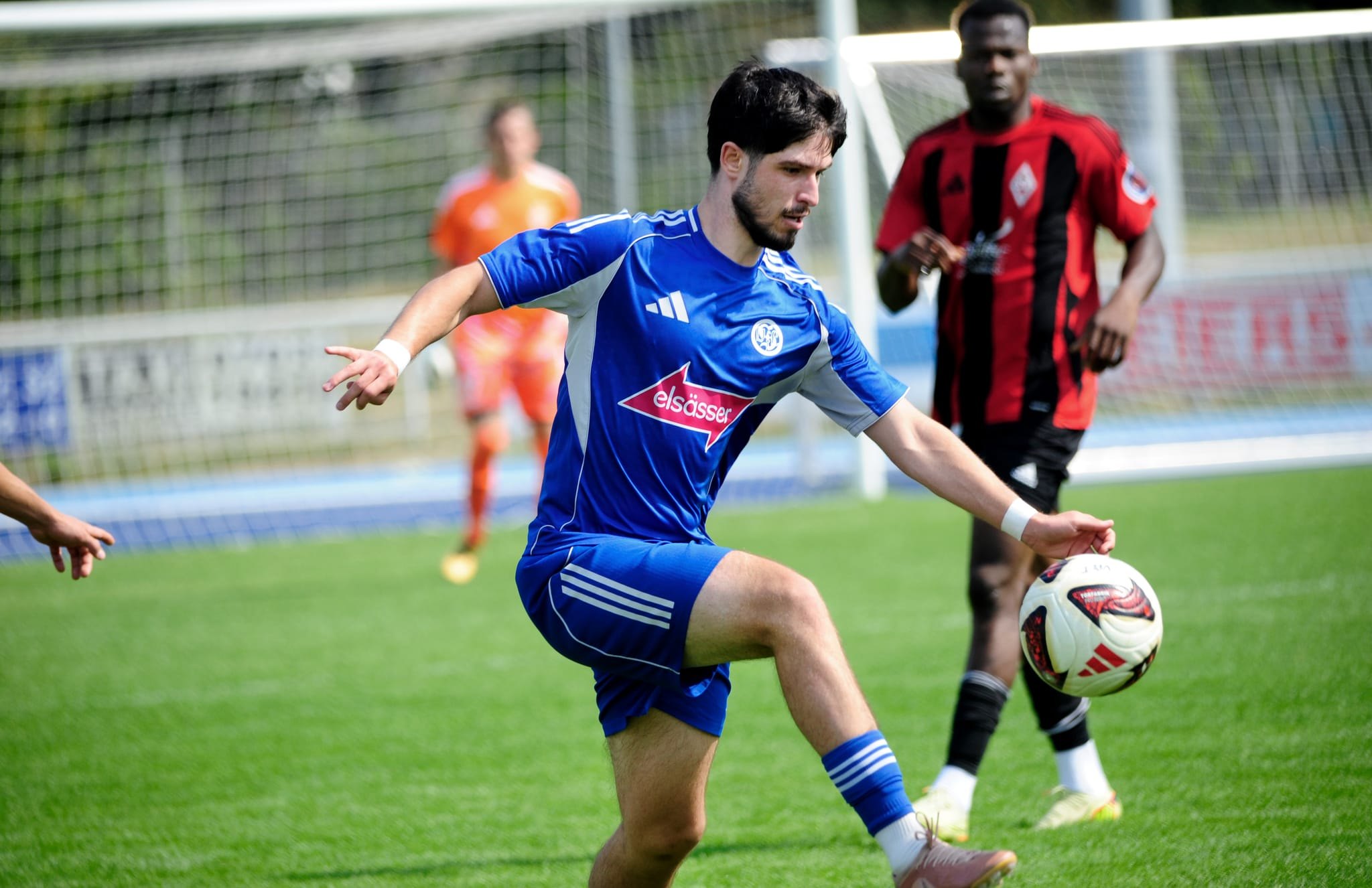Auch die zwei Treffer von Artan Ademi konnten die 3:4-Niederlage des VfL Sindelfingen gegen die SF Dorfmerkingen nicht verhindern.