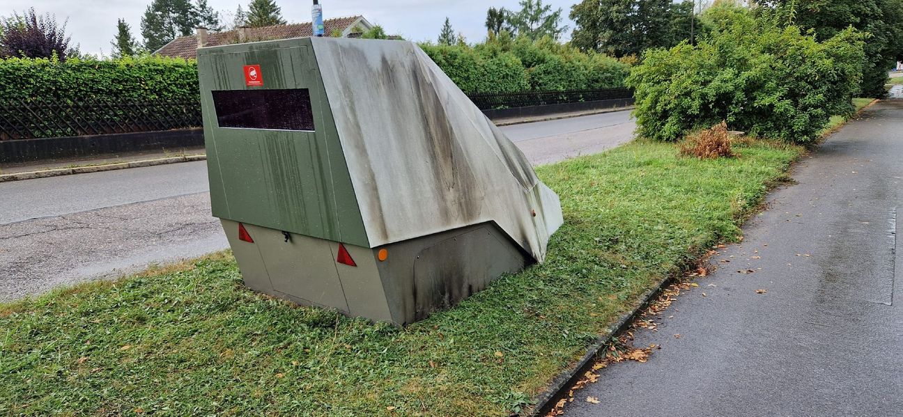 Der so genannte Enforcement Trailer wurde beschädigt.