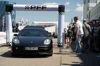 Porsche-Fans waren am Wochenende auf dem Flugfeld bestens aufgehoben.