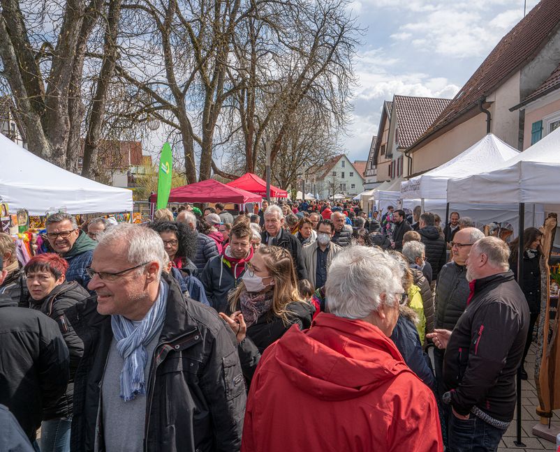 Besser hätte es nicht laufen können für den Malmsheimer Ostermarkt am Sonntag. Auch das Wetter war wie bestellt.   Bild: Richter