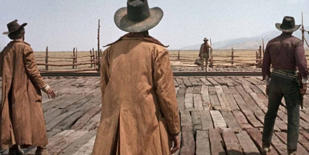 Beeindruckender Anfang: „Spiel mir das Lied vom Tod“.