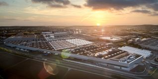 Blick auf die Factory 56 des Mercedes-Benz-Werks Sindelfingen.