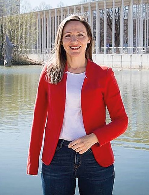 Jasmina Hostert.