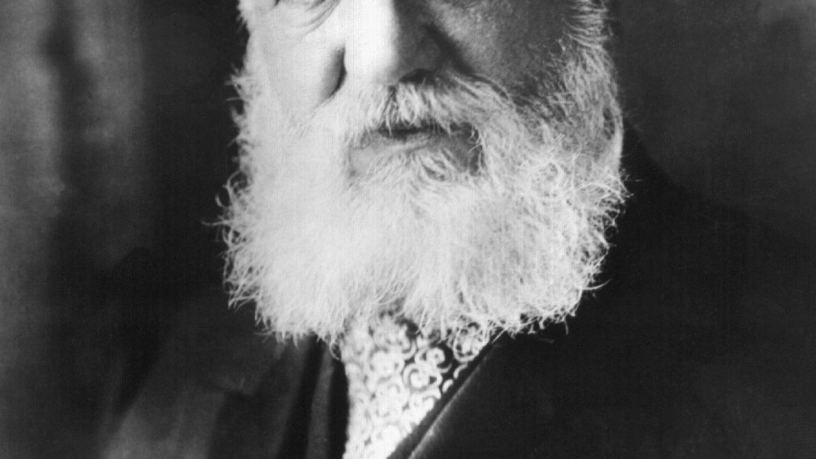 Alexander Graham Bell setzte sich in einem Patentkrimi um die Erfindung des Telefons mit technischem Genie und juristischer Skrupellosigkeit durch.