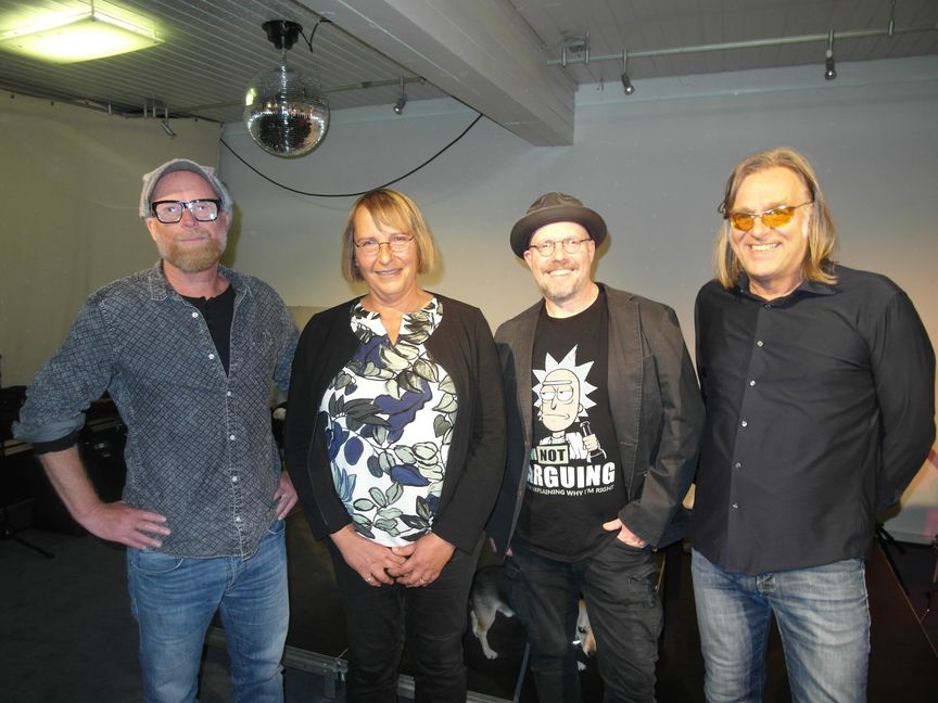 Eine lockere Runde beim Night Talk im Böblinger Blauen Haus (von links): Heiko Volz, Prof. Madelaine Böhme, Steffen Volkmer und Michael Gaedt.    Bild: Staber
