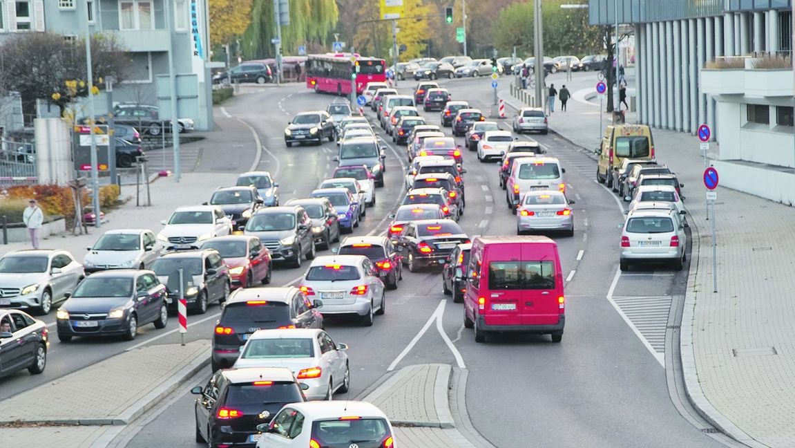 Viel Fläche, viele Autos, wenig Bewegung – das soll sich ändern. Bild: Müller/A