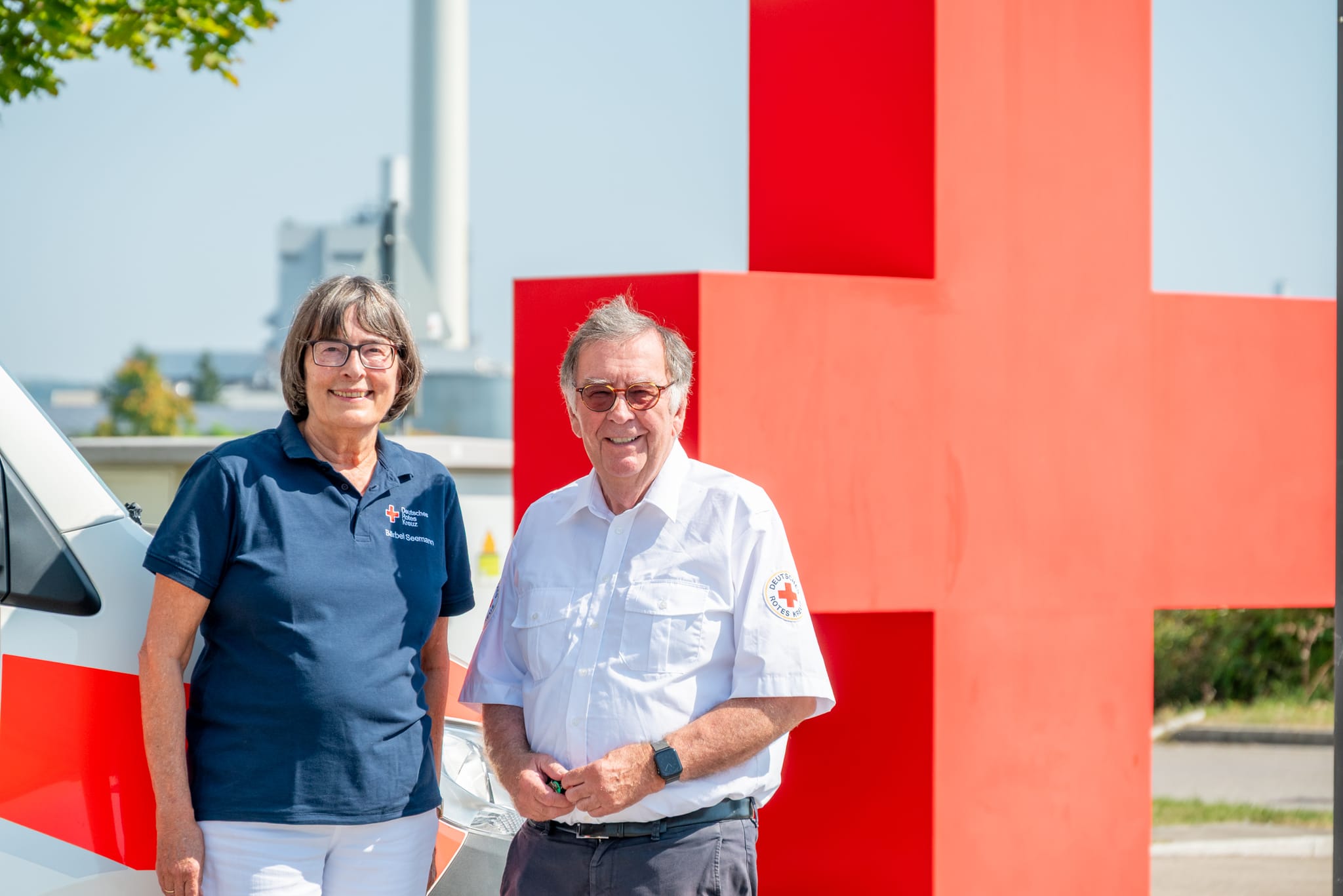Bärbel Seemann und DRK-Präsident Michael Steindorfner. Bild: Nüßle