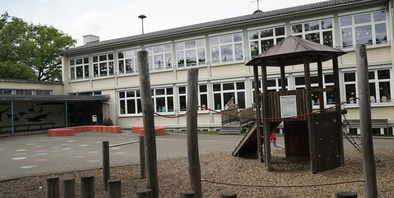 Die Grundschule am Birkleweg soll um Interimsräume ergänzt werden bis der Umzug an einen neuen Schul- und Sportcampus erfolgt.