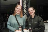 After-Work-Party im Mercedes-Benz Kundencenter. Partystimmung pur mit Mokaby und Andre Schnura.