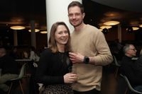 After-Work-Party im Mercedes-Benz Kundencenter. Partystimmung pur mit Mokaby und Andre Schnura.