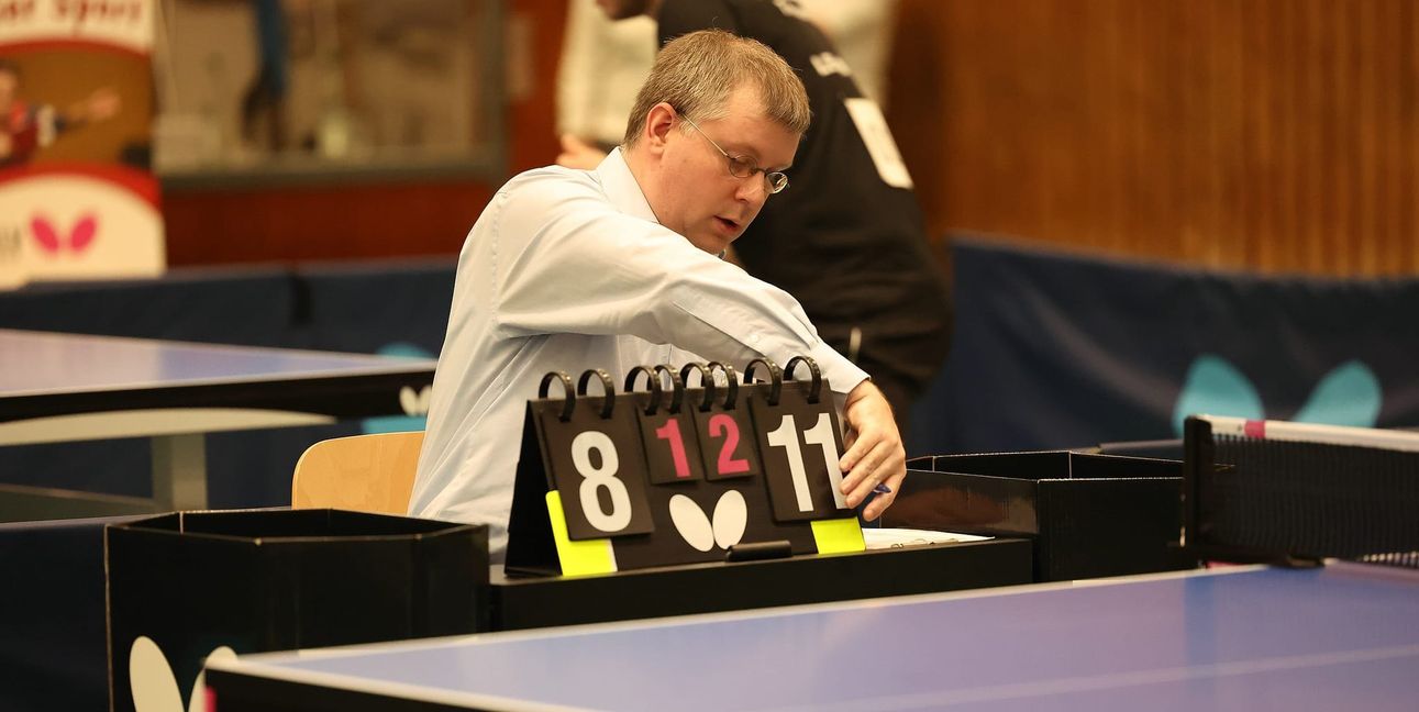 Andreas Kopp hofft 2029 bei der Tischtennis-WM in Deutschland als Schiedsrichter eingesetzt zu werden. Bild: Holzapfel