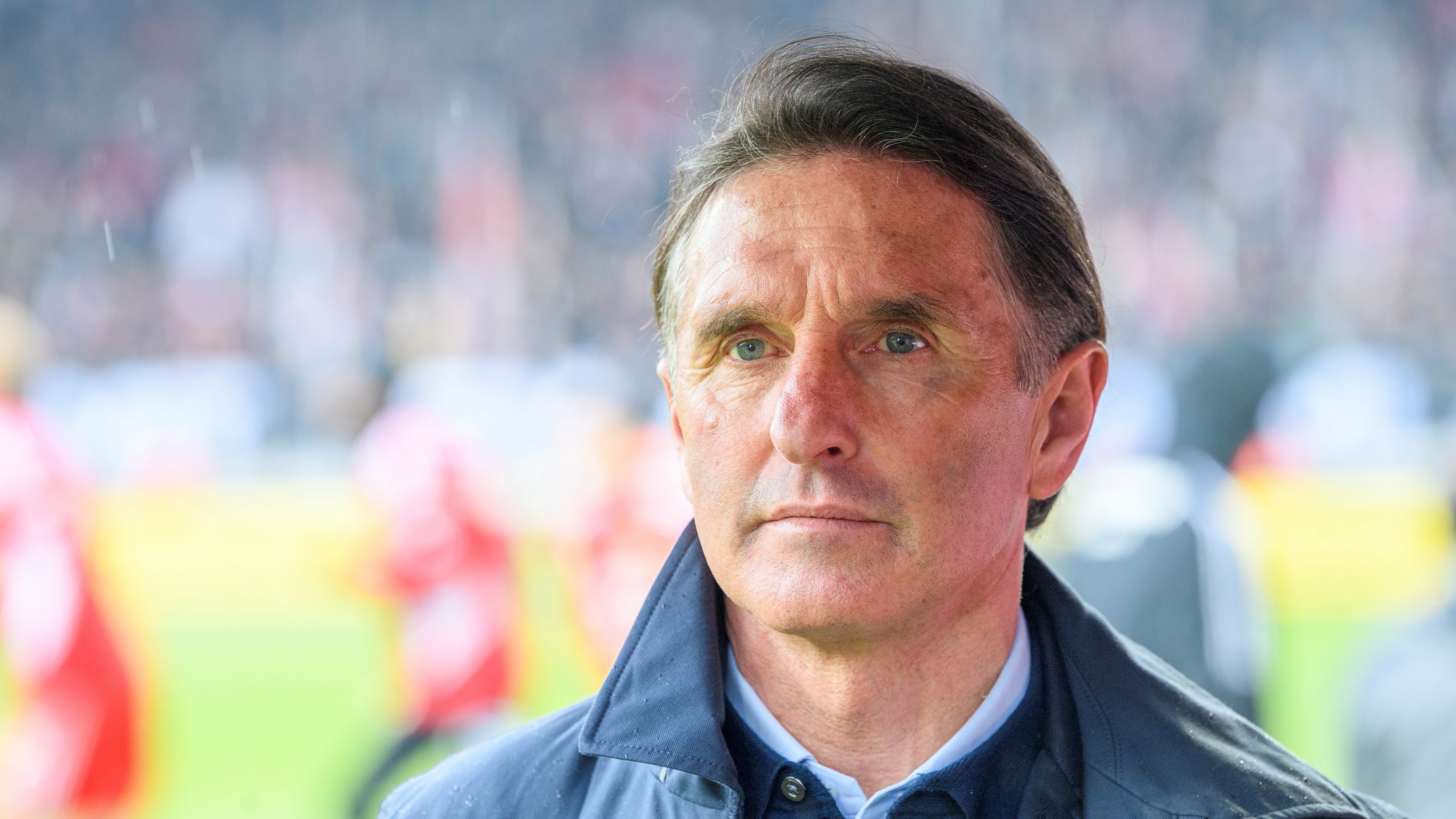 Trainer Bruno Labbadia ist beim VfB Stuttgart angezählt. Bild: Eibner