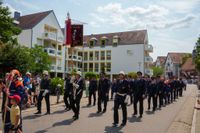 Großer Festumzug 150 Jahre Freiwillige Feuerwehr Maichingen.