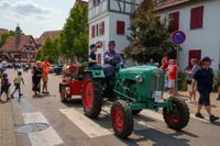 Großer Festumzug 150 Jahre Freiwillige Feuerwehr Maichingen.
