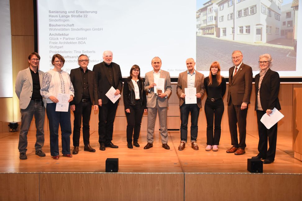 Albrecht Reuß (Juryvorsitzender), Glück + Partner: Tina Seibert (Projektleiterin), Martin Ritz (Geschäftsführer), Eckart Mauch (Geschäftsführer), Wohnstätten Sindelfingen: Silvia Kress (Projektleiterin), Georgios Tsomidis (Geschäftsführer), Koeber Landschaftsarchitektur GmbH: Jens Schmitt, Aglaia Sohst, Landrat Roland Bernhard, Carmen Mundorff (Architektenkammer).
