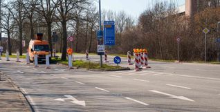 Von der Rudolf-Diesel-Straße bis zur Wolfgang-Brumme-Allee wird es einspurig pro Richtung.