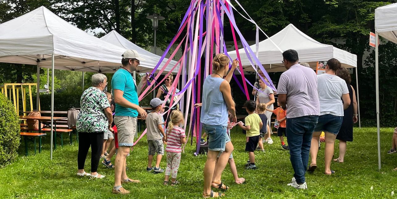 Auch im Garten der SMTT erklingt allenthalben Musik.