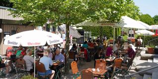 Wiesengarten im Sindelfinger Sommerhofenpark.