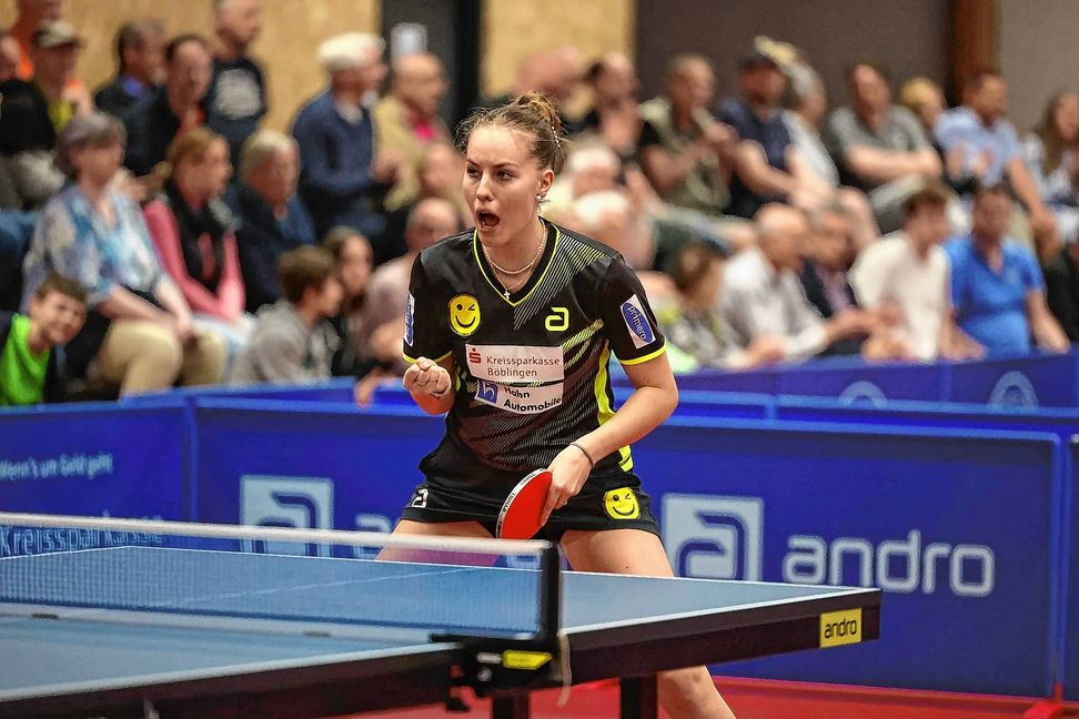 Annett Kaufmann ist Deutsche Meisterin im Einzel und im Doppel. Am Sonntag feiert die langjährige Böblinger Bundesligaspielerin ihren 18. Geburtstag. Bild: Holzapfel