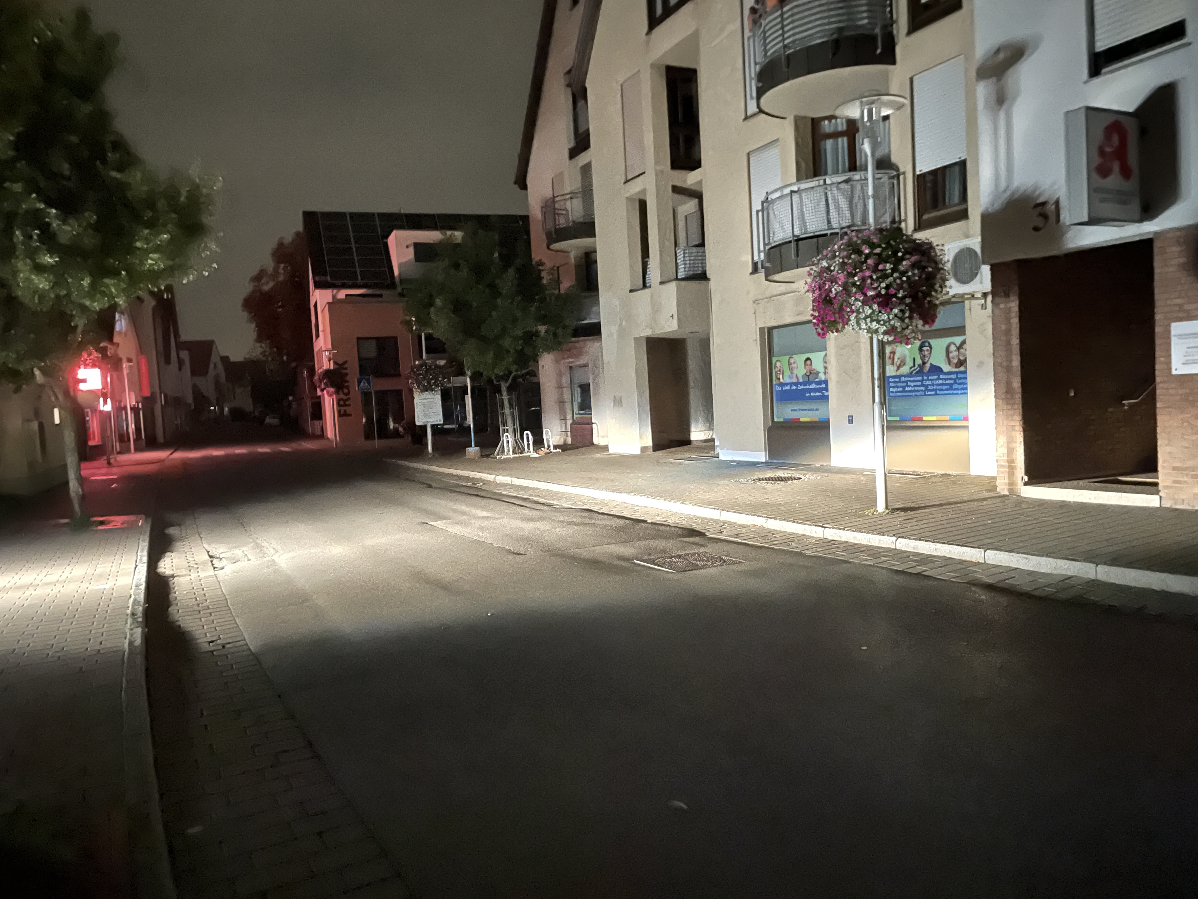 Der Stromausfall in Maichingensorgte in der Nacht auf Sonntag für dunkle Straßen. Bild: Dettenmeyer