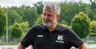 Volker Klingenstein, Abteilungsleiter Gymnastik,  wurde mit der Ehrennadel in Bronze des Württembergischen Sportbundes für sein ehrenamtliches  Engagement ausgezeichnet. Bild: Nüßle