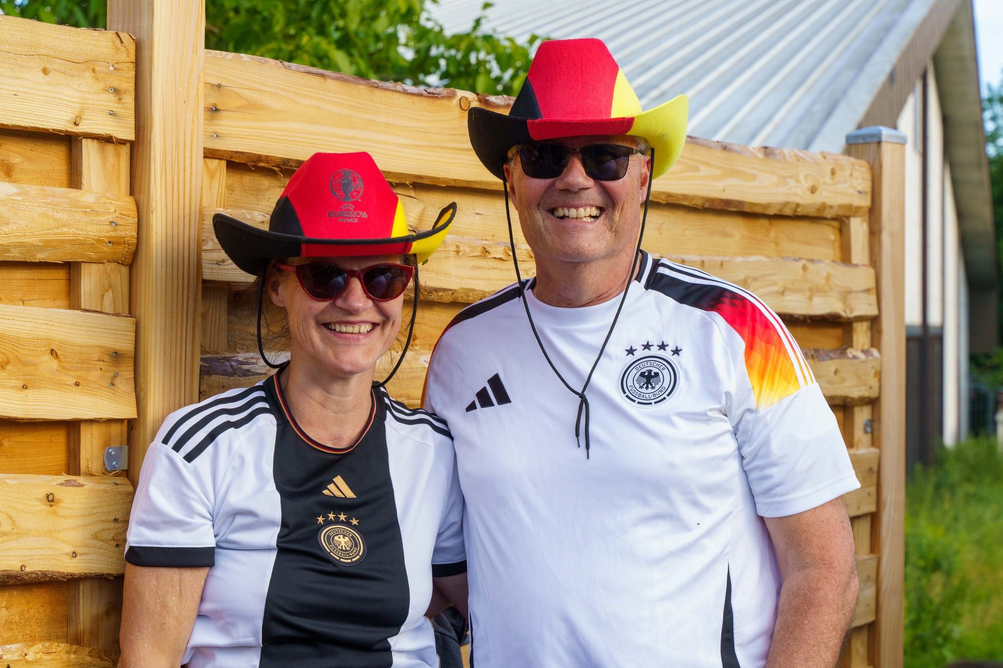 Fußball pur im Sindelfinger Hopfengarten. Der deutsche WM-Auftat gegen Curaçao.