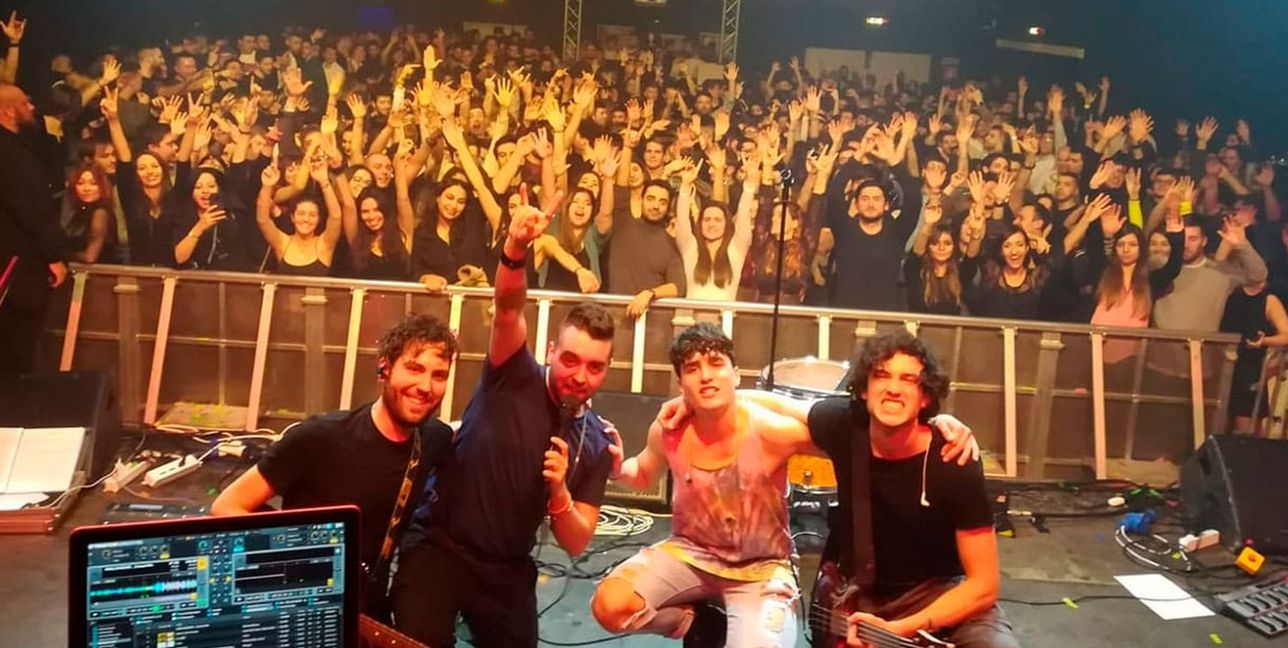 Aus Italien kommt die Band "Radioactiv" und spielt am 12. August Musik von "Imagine Dragons".