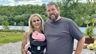 Vildana und Clemens Vohrer betreiben den Kiosk „K’Ufer“ am Kirchentellinsfurter Baggersee – doch nun ist dessen Zukunft aufgrund eines Rechtsstreits unklar.