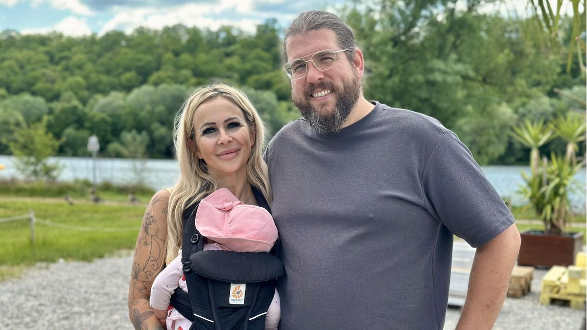 Vildana und Clemens Vohrer betreiben den Kiosk „K’Ufer“ am Kirchentellinsfurter Baggersee – doch nun ist dessen Zukunft aufgrund eines Rechtsstreits unklar.