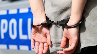 Die amtliche Kriminalstatistikzeigt, dass  Jugendliche in Baden-Württemberg immer gewalttätiger werden und  auch öfter  auf der Anklagebank landen.