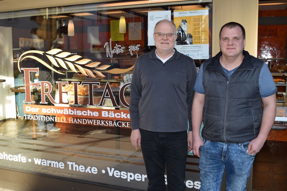 Claus (links) und Pascal Freitag. Bild: Krauter