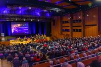 Nette Leute und volles Programm beim Sindelfinger Neujahrsempfang in der Stadthalle