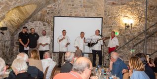 Wo gesungen wird, da lass dich nieder: Die Heckengäu-Köche sind auch der Musik zugetan.