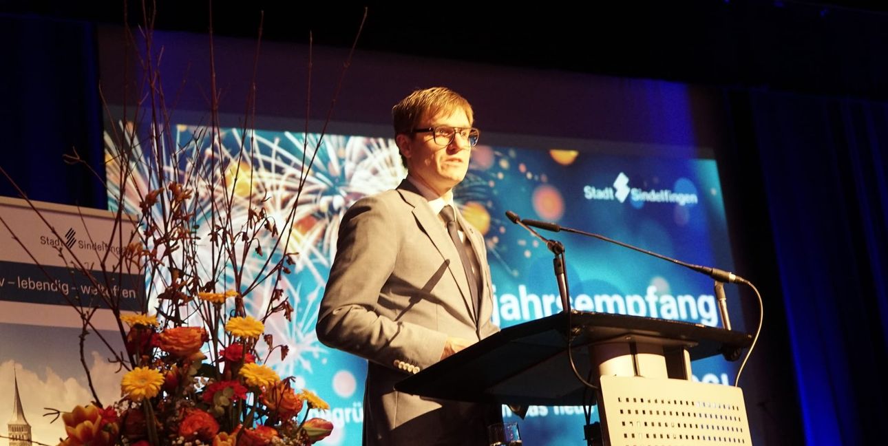 Der Sindelfinger OB Markus Kleemann bei seiner Rede zum Neujahrsempfang 2026.
