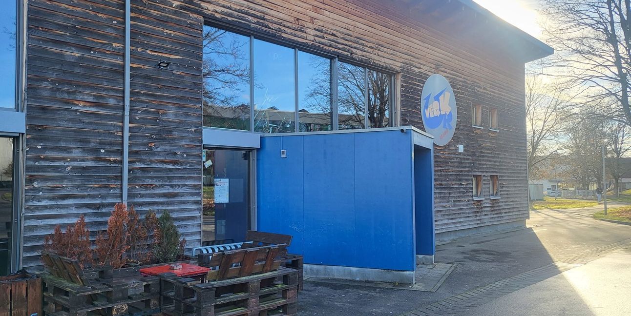 Das Jugendhaus UrWerk in Schönaich heißt engagierte Helfer ab 14 Jahren wilkommen.	Bild: Fecht