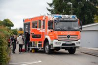 Zahlreiche Besucher nutzten das sonnige Herbstwetter, um einen Blick hinter die Kulissen der Feuerwehr zu werfen.