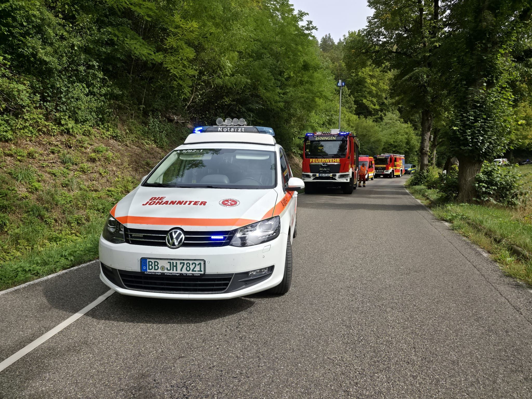 Unfall zwischen Aidlingen und Ehningen.