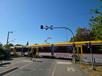 Am Südbahnhof in Böblingen wurde eine Person von einer Schönbuchbahn erfasst und schwer verletzt.