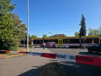 Am Südbahnhof in Böblingen wurde eine Person von einer Schönbuchbahn erfasst und schwer verletzt.