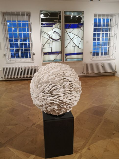 Die Galerie Schlichtenmaier zeigt bis zum 13. Januar die Ausstellung „Wege der Kunst – Blick in die Bestände der Galerie“ auf Schloss Dätzingen. Unser Foto zeigt Reiner Seligers "Grechino". Bild: Schilpp