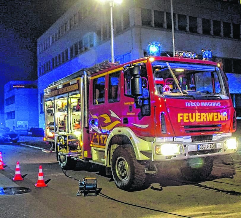 Die Rettungskräfte konnten nicht mehr helfen. Ein 48-Jähriger starb am Mittwochabend am Unfallort.  Bild: SDMG/Dettenmeyer